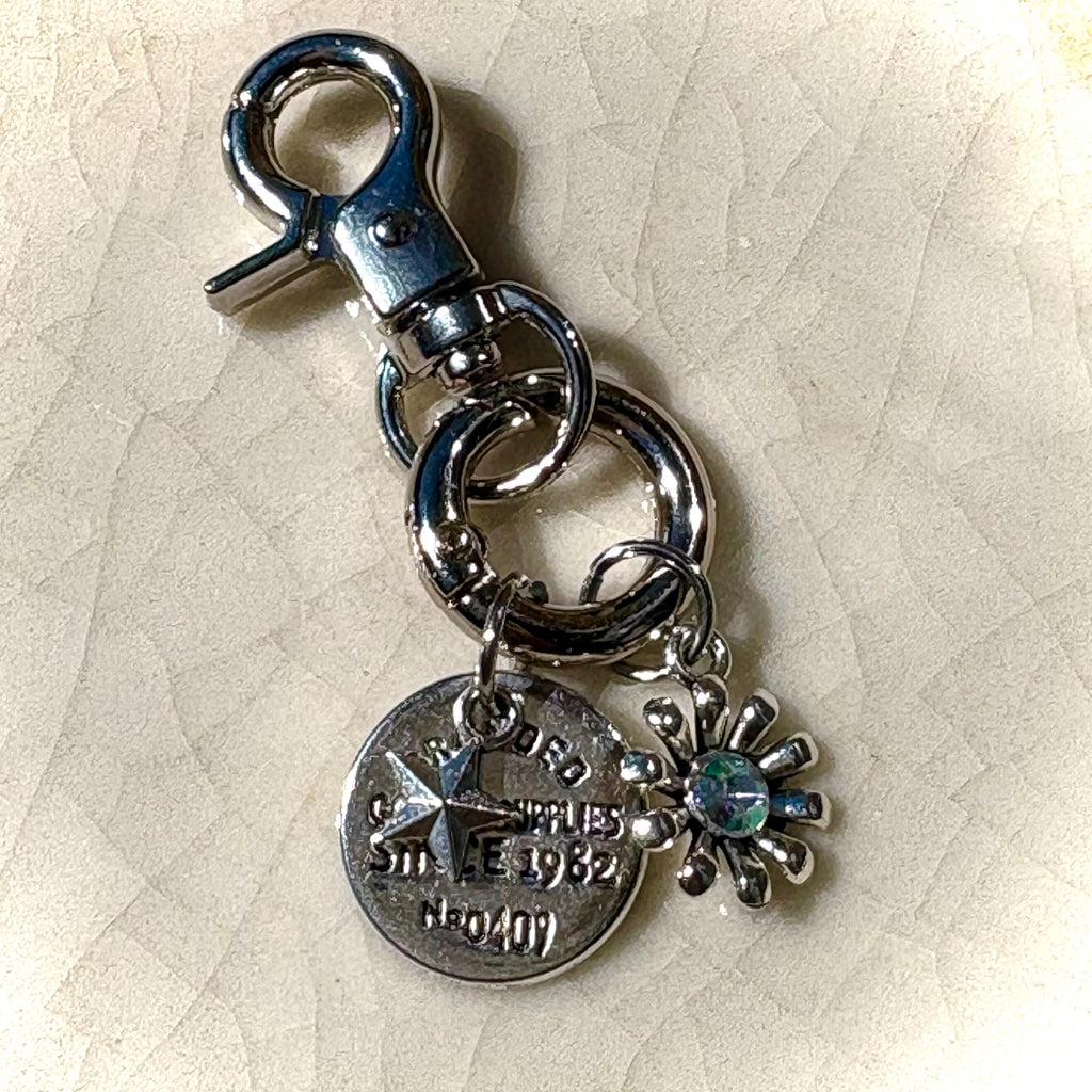 Kleiva Wild Flower Keychain / Charm