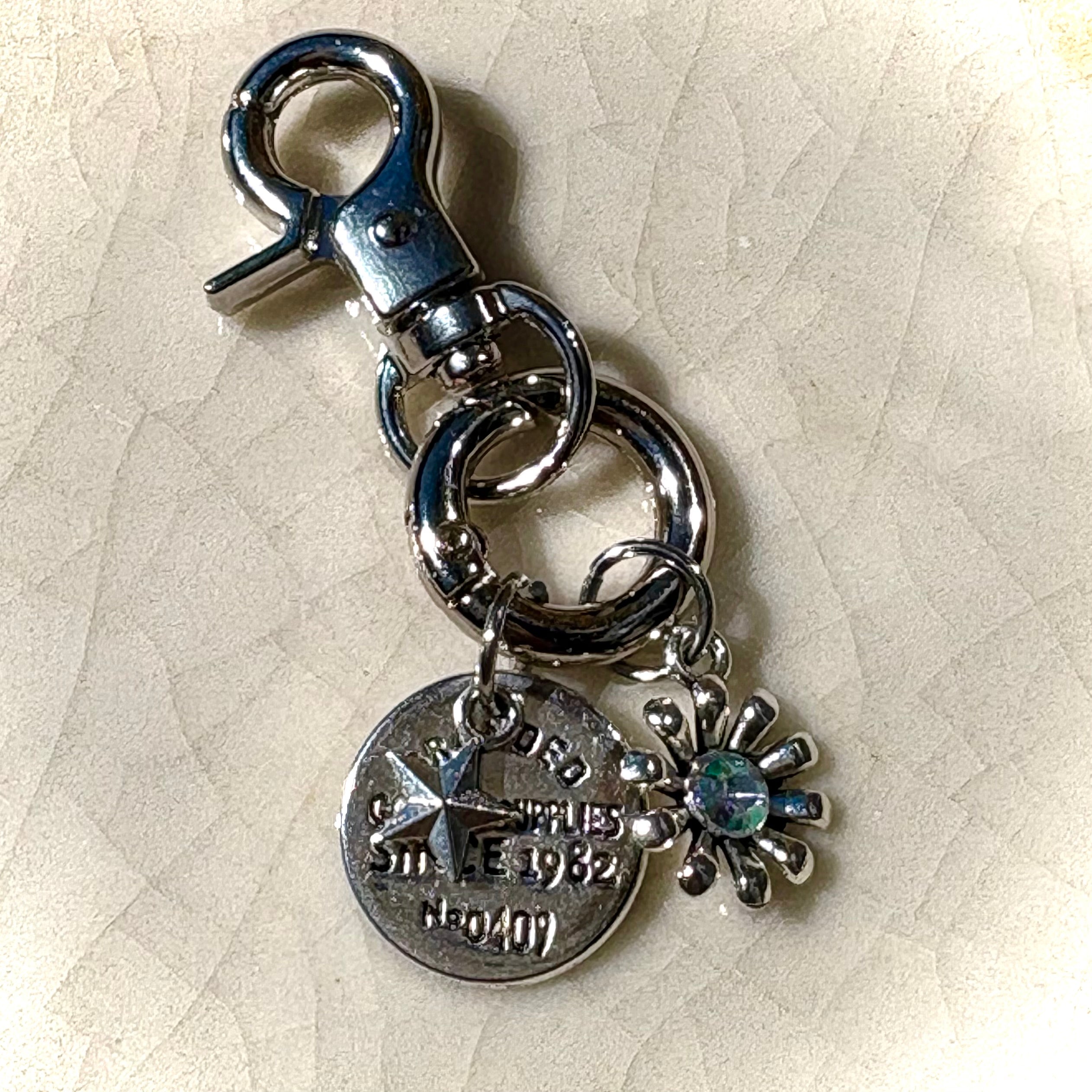 Kleiva Wild Flower Keychain / Charm