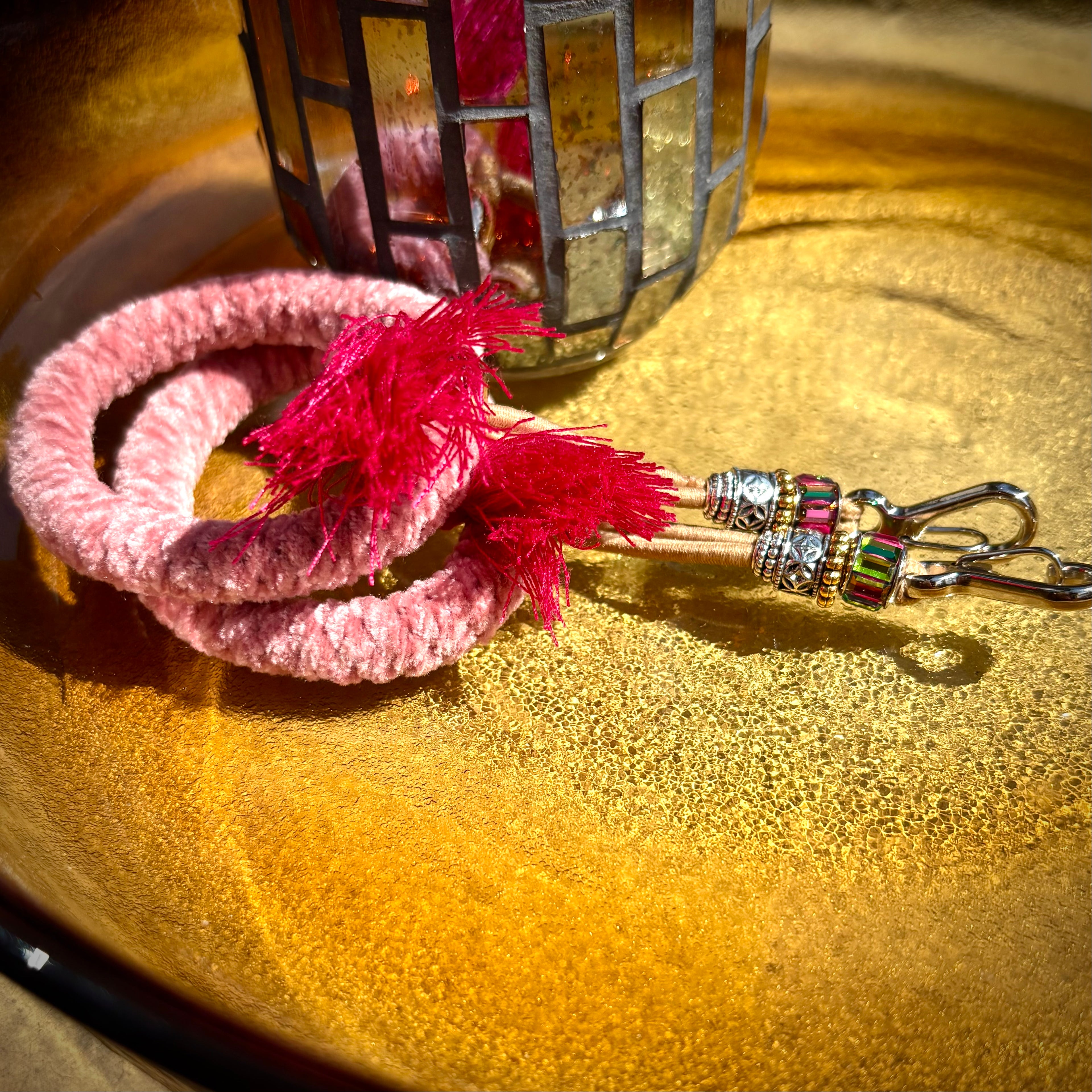 Hot Pink Smoking Bandit Glove Catcher