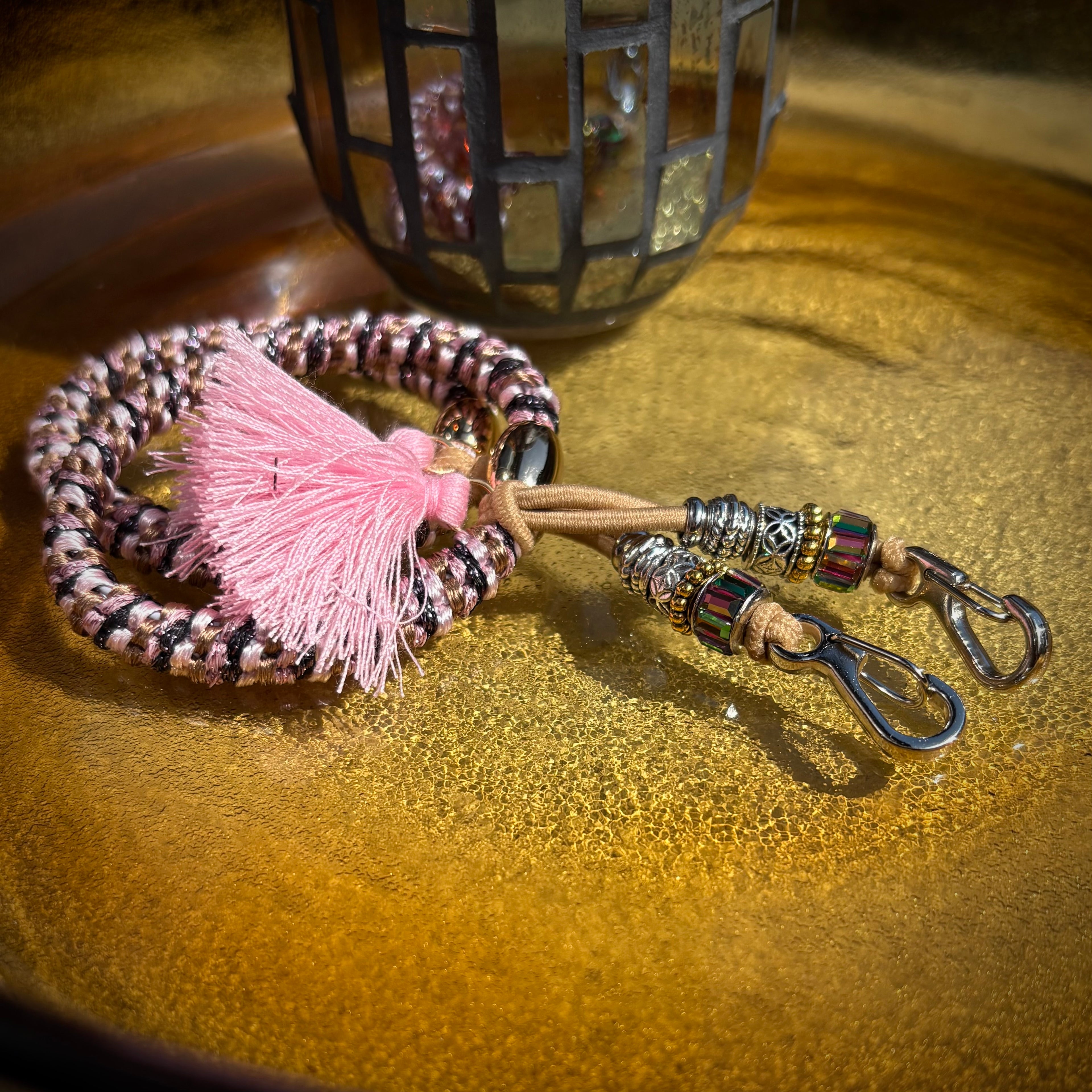 Spiced Cotton Candy Smoking Bandit Glove Catcher