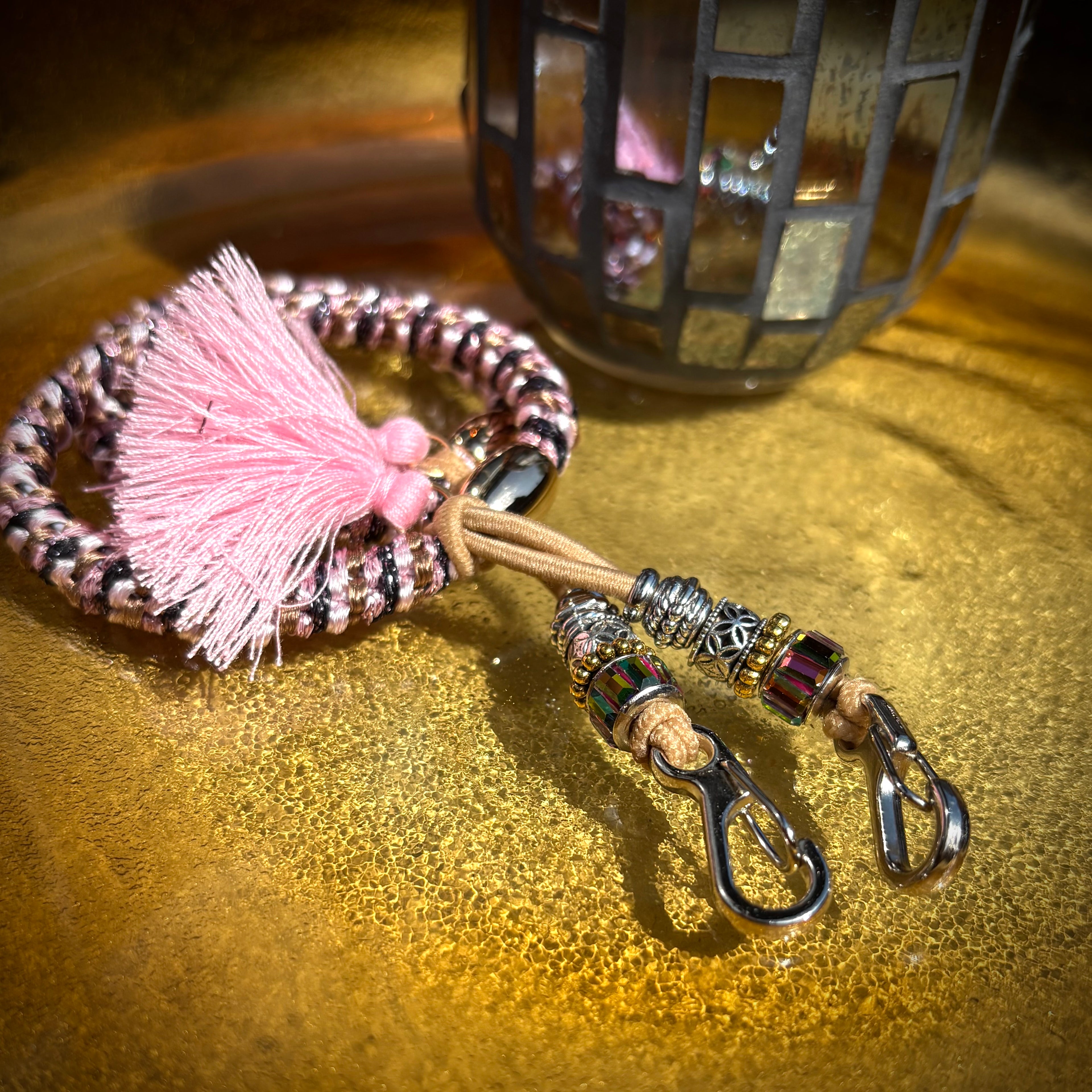 Spiced Cotton Candy Smoking Bandit Glove Catcher