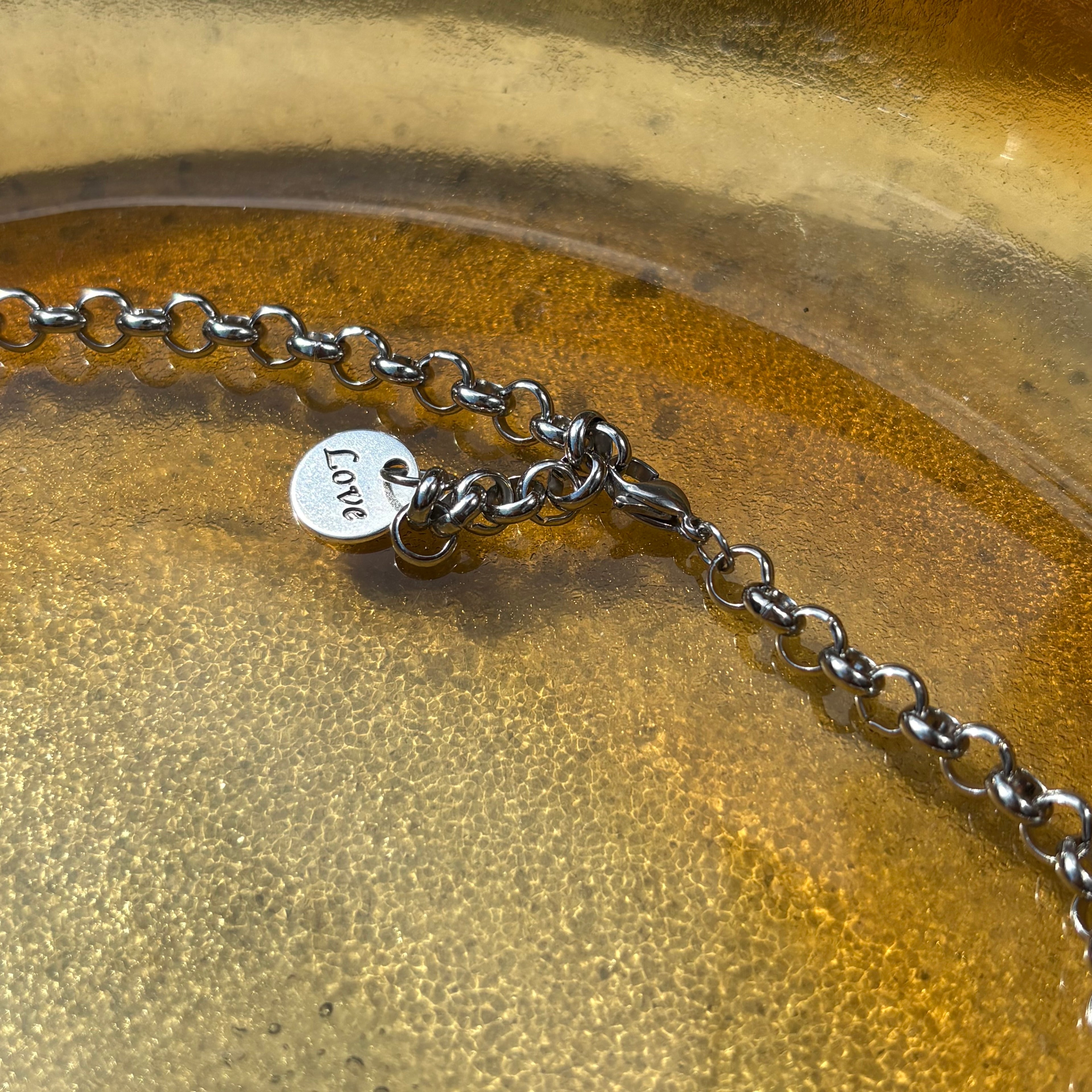 Amore Kleiva chain necklace