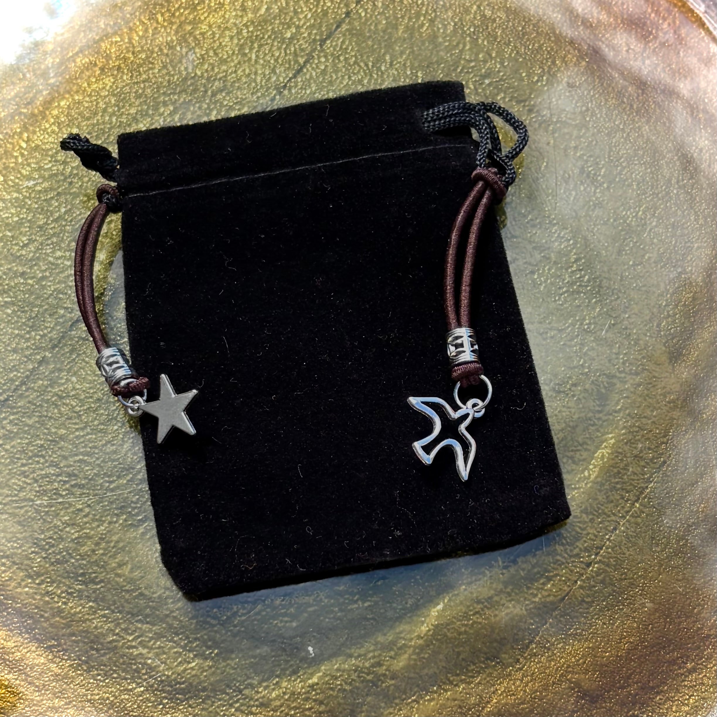 Bella Svelte Wrapture Jewelry Pouch
